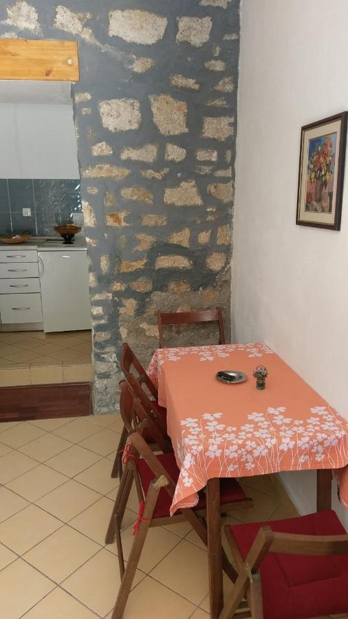 Appartement In Einem Dalmatischen Haus In Novigrad-Dalmatien Neben Zadar Novigrad  Exteriör bild